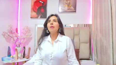 _marcela__ online show from May 15, 12:12 pm