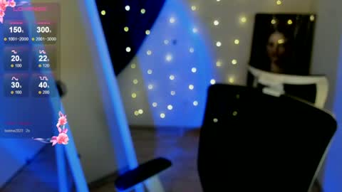 Snapshot of _margoqueen_ chatting on June 18, 11:25 am Margo online show from June 18, 11:25 am