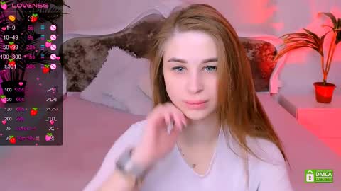 Snapshot of _mari_clark chatting on March 1, 1:43 am Eva  online show from March 1, 1:43 am