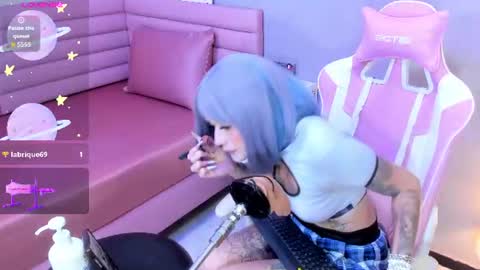 Snapshot of _mariangel1 chatting on August 3, 5:28 am _mariangel1 online show from August 3, 5:28 am