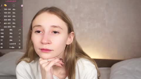 Snapshot of _marvelous_time_ chatting on September 21, 4:25 am  Gwen  online show from September 21, 4:25 am