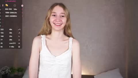 Snapshot of _marvelous_time_ chatting on September 23, 2:58 am  Gwen  online show from September 23, 2:58 am