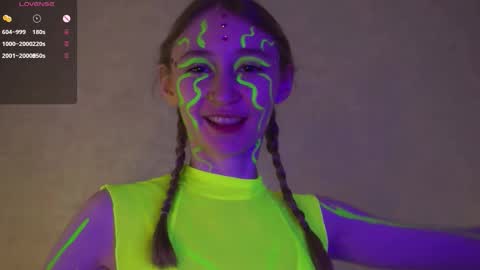 Snapshot of _marvelous_time_ chatting on October 5, 3:49 am  Gwen  online show from October 5, 3:49 am