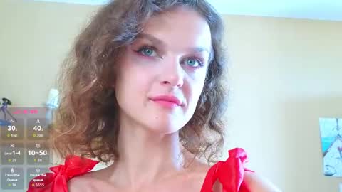 Snapshot of _masterpiece__ chatting on July 5, 8:43 am Sophia online show from July 5, 8:43 am