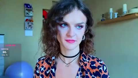 Snapshot of _masterpiece__ chatting on July 19, 9:24 am Sophia online show from July 19, 9:24 am