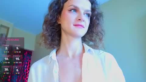 Snapshot of _masterpiece__ chatting on July 25, 9:29 am Sophia online show from July 25, 9:29 am