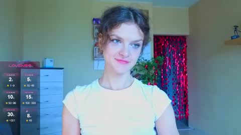 Snapshot of _masterpiece__ chatting on July 26, 8:21 am Sophia online show from July 26, 8:21 am