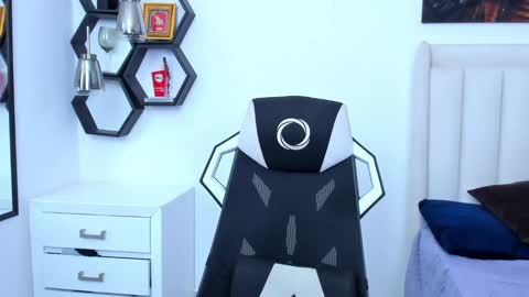 _matthew_santos_ online show from January 15, 2:17 am