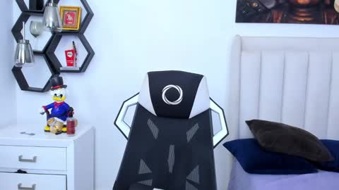 _matthew_santos_ online show from January 24, 12:31 am