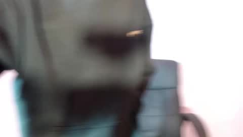 Mavis  online show from October 3, 7:55 pm