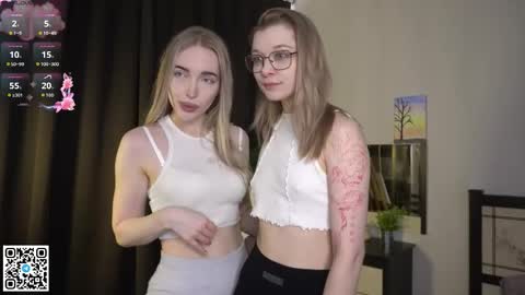 Elva and Kate  online show from October 11, 7:40 am