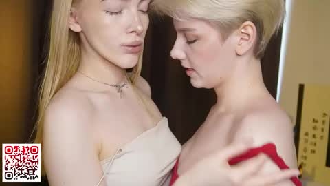 Elva and Kate  online show from May 14, 6:09 am