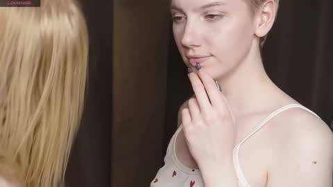 Elva and Kate  online show from May 16, 10:36 am