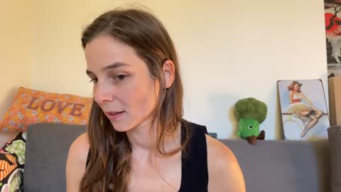 Meg online show from November 7, 9:31 am