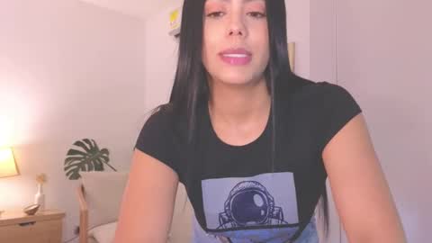 Megan online show from December 3, 7:33 pm
