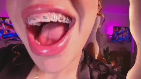 Marce  online show from November 11, 12:27 pm