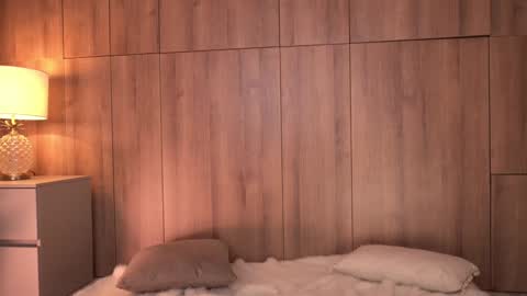 Snapshot of _meghan_gomez1_ chatting on December 18, 6:47 pm online show from December 18, 6:47 pm