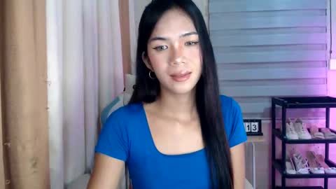 Melly online show from April 14, 10:32 am