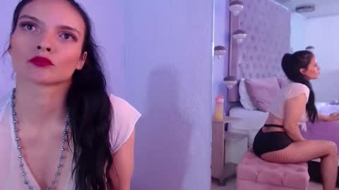 Mia online show from September 11, 11:54 am
