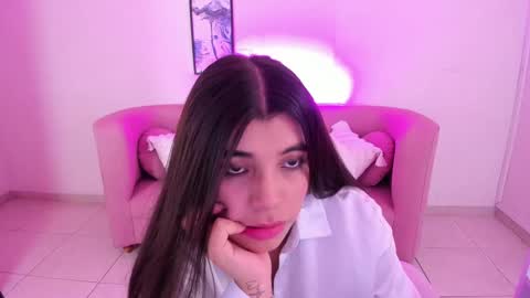  MIa blue 18  online show from September 23, 7:06 pm