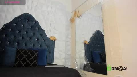 _mia_milf_ online show from September 22, 1:29 am