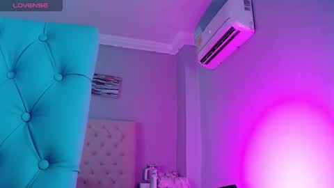 Paula online show from February 28, 11:11 am