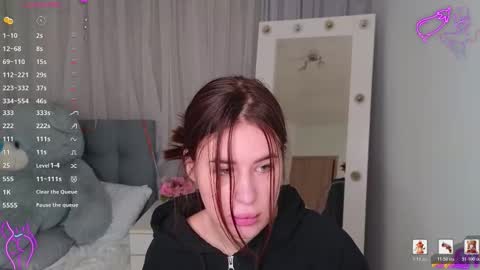 Snapshot of _mila__aa chatting on January 19, 4:27 am Milana online show from January 19, 4:27 am