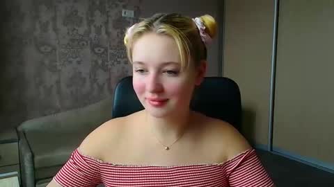 Melanie online show from February 27, 10:48 am