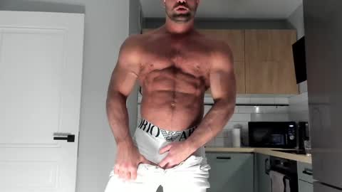 _miles19 online show from May 15, 11:06 am