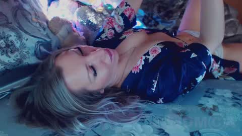 Can you guess online show from May 19, 1:00 am