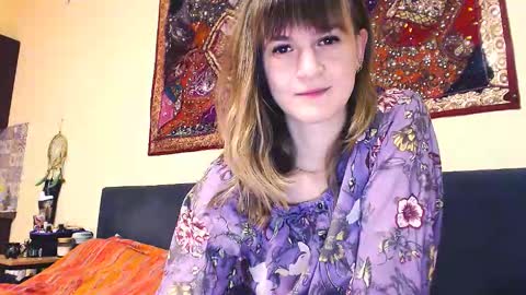 Boo online show from September 22, 7:38 pm