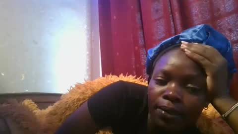 Snapshot of _mirandah chatting on December 16, 1:05 pm Mirandah online show from December 16, 1:05 pm