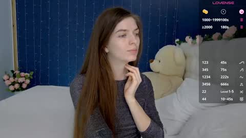Snapshot of _mirror_girl chatting on February 1, 3:19 am Victoria online show from February 1, 3:19 am