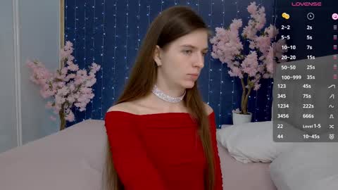 Snapshot of _mirror_girl chatting on February 13, 2:09 pm Victoria online show from February 13, 2:09 pm