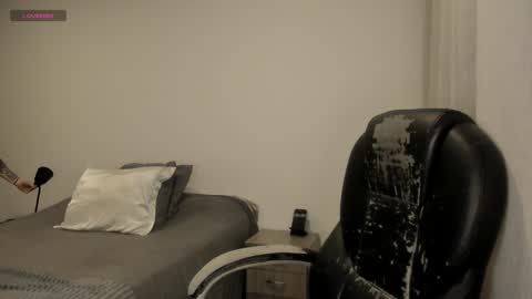 _miss_coco_ online show from November 30, 9:57 am