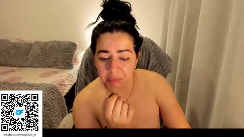 _miss_coco_ online show from March 15, 12:38 am