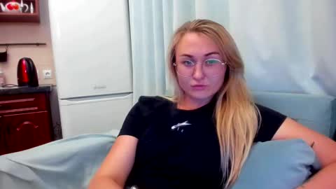 Eva online show from September 10, 7:47 pm