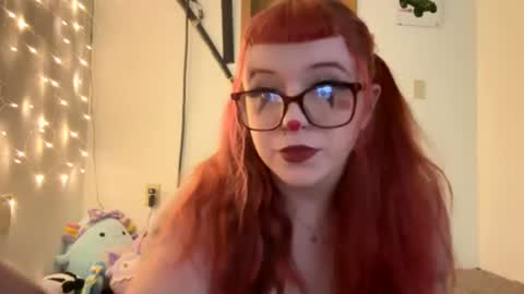 Snapshot of _miss_marie_ chatting on June 19, 7:50 pm _miss_marie_ online show from June 19, 7:50 pm