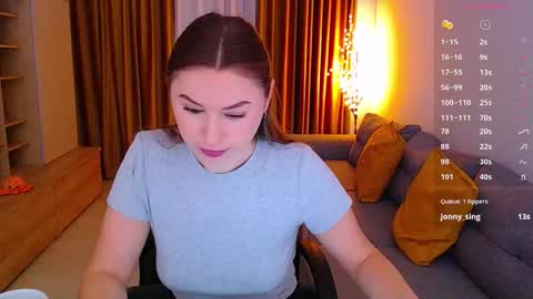 Snapshot of _miss_mia chatting on February 15, 7:05 am Mia online show from February 15, 7:05 am