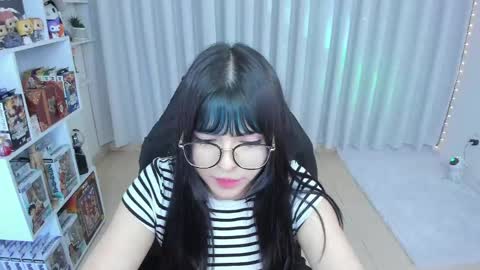 Hanna  Idependent Model   online show from May 16, 11:53 am