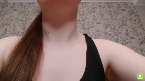 Snapshot of _mizuka_ chatting on February 19, 4:25 pm mizuka online show from February 19, 4:25 pm