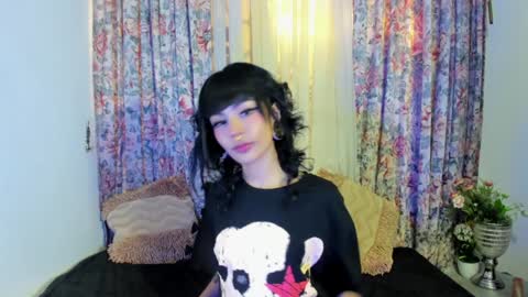 mizuki  online show from December 17, 6:53 pm