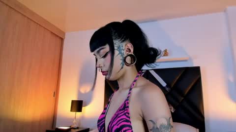 mizuki  online show from April 30, 2:34 pm