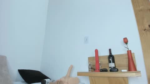 Snapshot of _molly_rosse_ chatting on September 24, 12:19 pm _molly_rosse_ online show from September 24, 12:19 pm