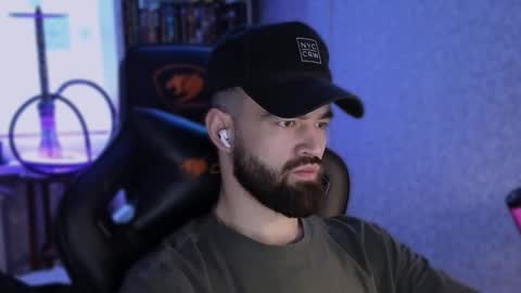 Ask me online show from December 4, 11:30 am