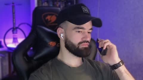 Ask me online show from December 5, 5:17 pm