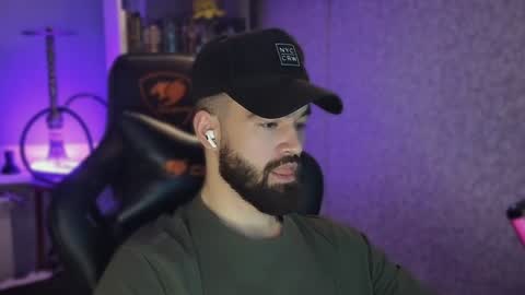 Ask me online show from December 6, 5:11 pm