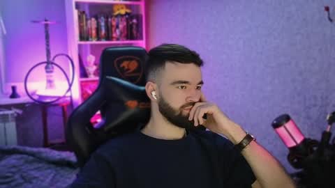 Ask me online show from February 2, 3:32 am