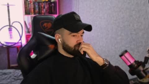 Ask me online show from February 3, 11:53 am