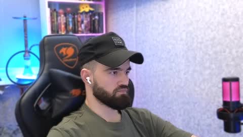 Ask me online show from February 5, 6:37 pm